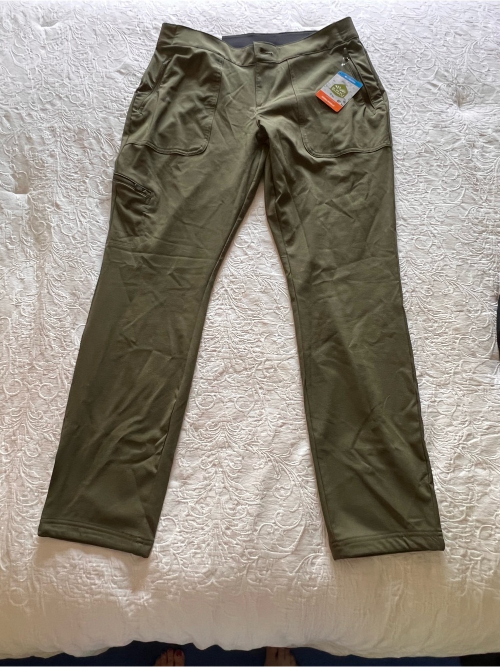 Columbia Women’s Omni-Shield Size 14 Straight Leg Active Pants NWT
